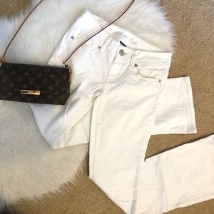 Trendy Flare bootcut White jeans American Eagle